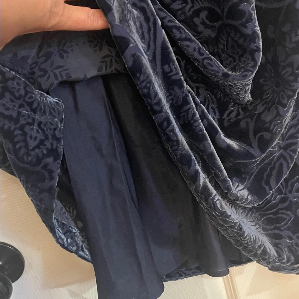 Jade Johnny Was Odella Alixa Navy Velvet Dress with Floral Design - Picture 6 of 10